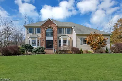 14 Misty Ln, Green Township, NJ 07821 - Photo 2