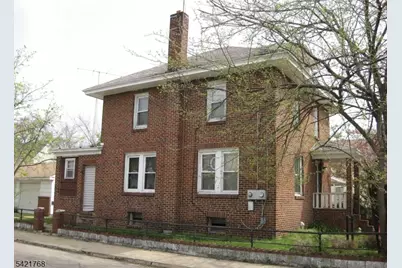 29 W Madison St, Paulsboro, NJ 08066 - Photo 4