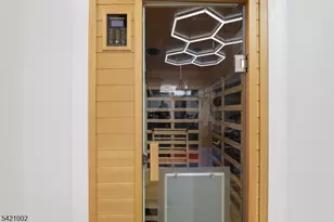 521B Hillsborough Rd, Hillsborough Township, NJ 08844 - Photo 34