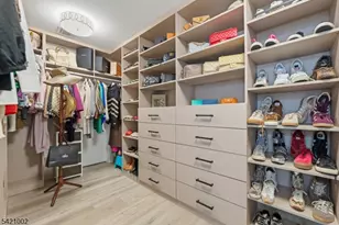 521B Hillsborough Rd, Hillsborough Township, NJ 08844 - Photo 20