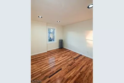1149 Margaret St, Teaneck Township, NJ 07666 - Photo 10