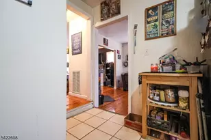 36 Melrose Ave, Newark, NJ 07106 - Photo 8