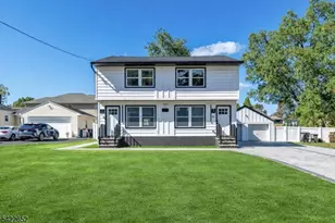 715 Evans St, Paramus, NJ 07652 - Photo 2