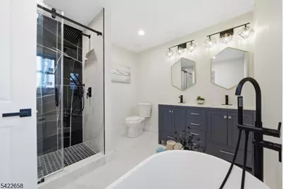 488A Dewey Ave #A, Saddle Brook Township, NJ 07663 - Photo 24