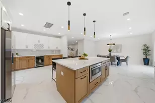 488A Dewey Ave, Saddle Brook Township, NJ 07663 - Photo 10