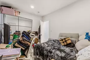 913 S 19th St, Newark, NJ 07108 - Photo 12