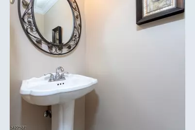 504 Reading Cir, Bridgewater, NJ 08807 - Photo 18