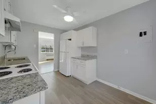 4A Troy Dr, Springfield, NJ 07081 - Photo 8