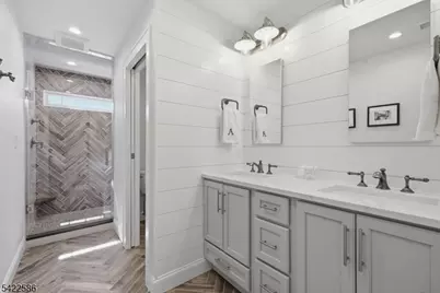 136 Forest Ave, Berkeley Heights Township, NJ 07922 - Photo 24