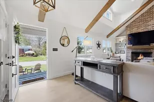 136 Forest Ave, Berkeley Heights Township, NJ 07922 - Photo 4