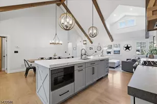 136 Forest Ave, Berkeley Heights Township, NJ 07922 - Photo 16