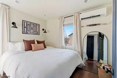 635 Brooklyn Mountain Rd, Hopatcong, NJ 07843 - Photo 8