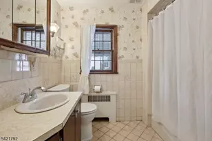 401 Walnut St, Nutley, NJ 07110 - Photo 14