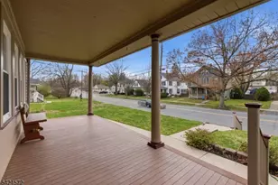 419 Greenwich St, Belvidere, NJ 07823 - Photo 2