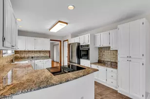 2 Lenape Dr, Stanhope, NJ 07874 - Photo 12