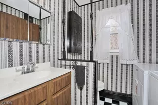 26 Scrivani Dr, Wanaque, NJ 07465 - Photo 16