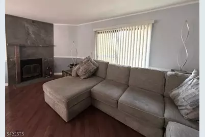 15 Delbarton Ct, Washington Township, NJ 07840 - Photo 24