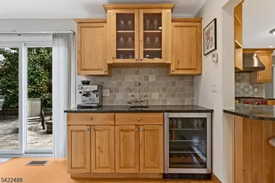 360 Upland Rd, Mountainside, NJ 07092 - Photo 6