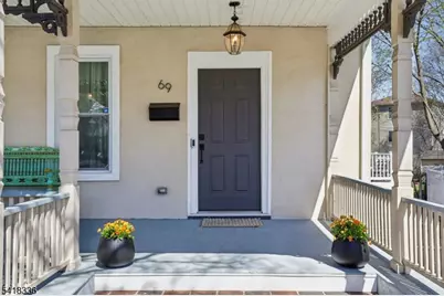 69 Myrtle St, Bloomfield, NJ 07003 - Photo 2