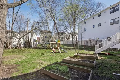 69 Myrtle St, Bloomfield, NJ 07003 - Photo 24