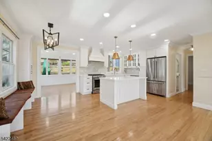 59 Oakwood Dr, Wayne, NJ 07470 - Photo 8