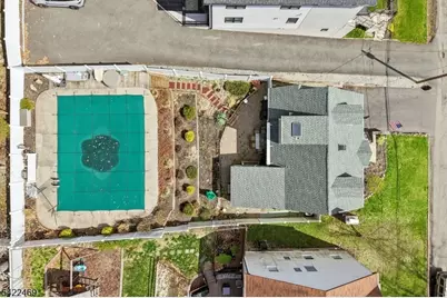 59 Oakwood Dr, Wayne, NJ 07470 - Photo 46