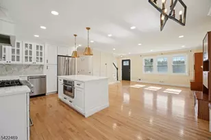 59 Oakwood Dr, Wayne, NJ 07470 - Photo 10