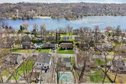 59 Oakwood Dr, Wayne, NJ 07470 - Photo 50