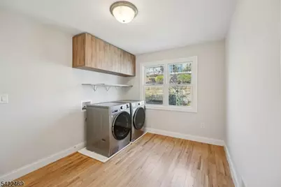 59 Oakwood Dr, Wayne, NJ 07470 - Photo 24