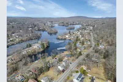 199 Lake Shore Dr, West Milford, NJ 07421 - Photo 14