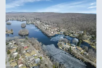 199 Lake Shore Dr, West Milford, NJ 07421 - Photo 6