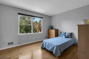 135 Woods End Dr, Bernards Township, NJ 07920 - Photo 30