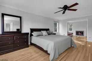 135 Woods End Dr, Bernards Township, NJ 07920 - Photo 24