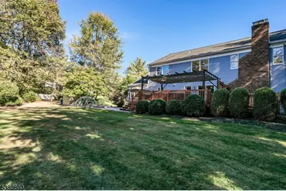 135 Woods End Dr, Bernards Township, NJ 07920 - Photo 40