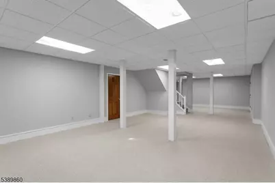 135 Woods End Dr, Bernards Township, NJ 07920 - Photo 36