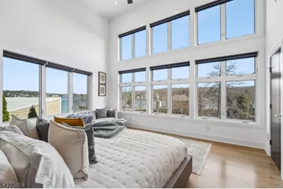 301 Kingsland Rd, Roxbury Township, NJ 07850 - Photo 22