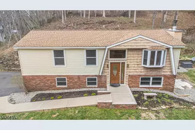 4 Rocky Way, Hampton Township, NJ 07860 - Photo 1