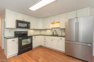4 Rocky Way, Hampton Township, NJ 07860 - Photo 8