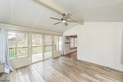 4 Rocky Way, Hampton Township, NJ 07860 - Photo 12