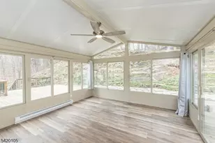 4 Rocky Way, Hampton Township, NJ 07860 - Photo 10