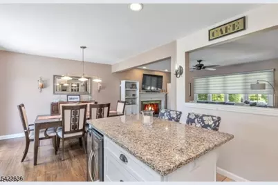 410 Walnut Ave, Cranford Township, NJ 07016 - Photo 4
