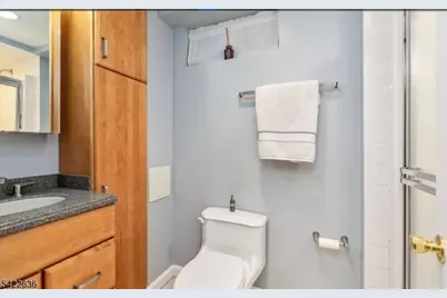 410 Walnut Ave, Cranford Township, NJ 07016 - Photo 8