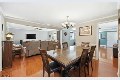 96 Carey Ave, Butler, NJ 07405 - Photo 8