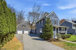 96 Carey Ave, Butler, NJ 07405 - Photo 2