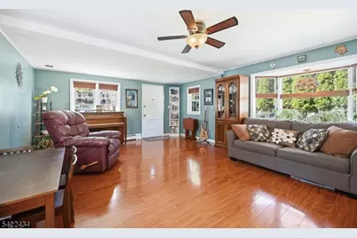 96 Carey Ave, Butler, NJ 07405 - Photo 6