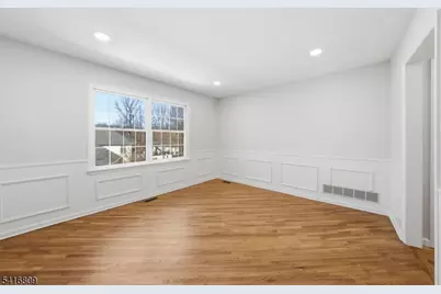 41 Musiker Ave, Randolph Township, NJ 07869 - Photo 20