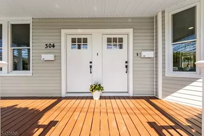 304 Delawanna Ave, Clifton, NJ 07014 - Photo 12