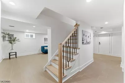 304 Delawanna Ave, Clifton, NJ 07014 - Photo 10