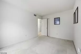 14 Arthurs Ct, Berkeley Heights Township, NJ 07922 - Photo 20