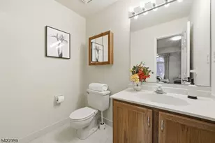 14 Arthurs Ct, Berkeley Heights Township, NJ 07922 - Photo 16